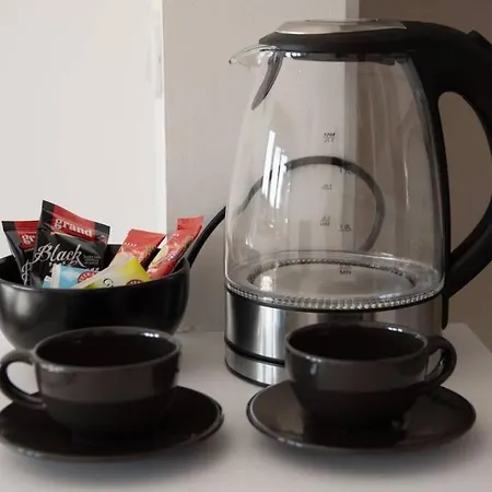 A Blok New Modern - Free Garage Parking, Comfortable, Quiet With A Park View *